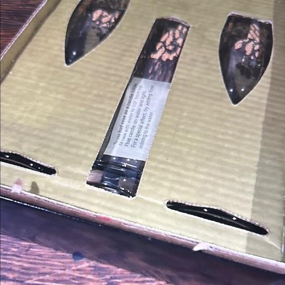 Vintage 1994 Jackie Collin’s Gold and Black Champagne Flute Set - Picture 16 of 16